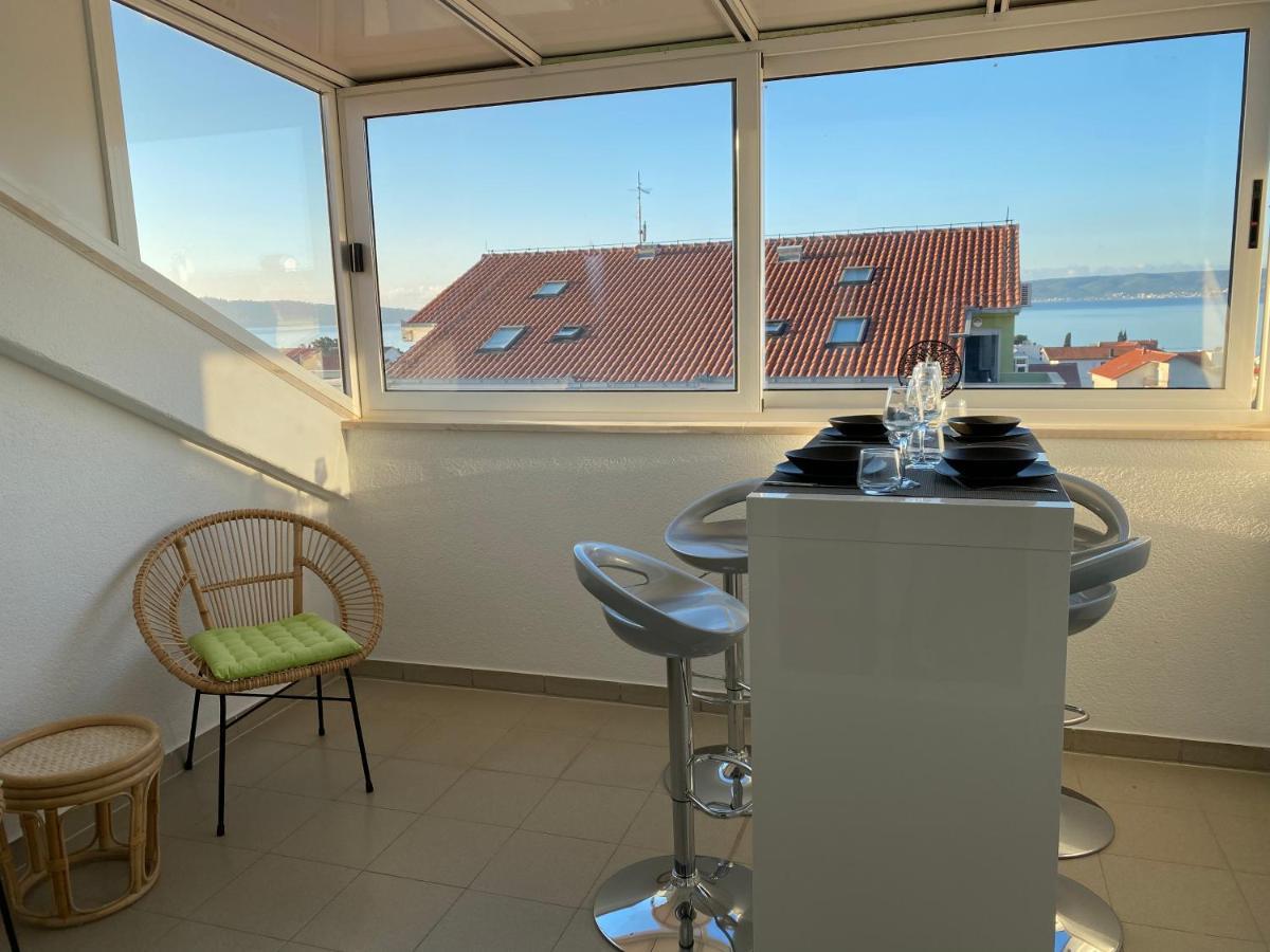 Top Floor Apartment With Sea View Kaštela Exterior foto